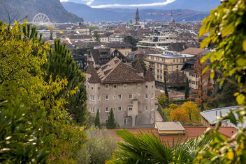 Bolzano, Mitteleuropean city.