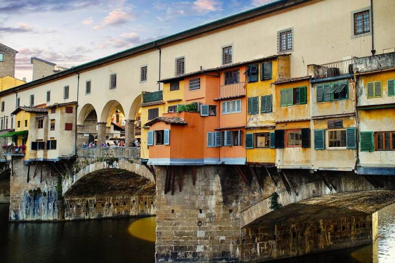 How to trace the steps of the Medici family in Florence